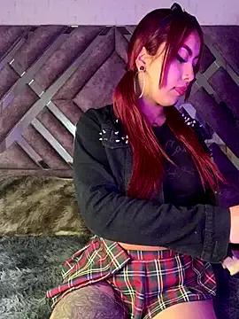 Laila_Pink — FINGERS IN MY PUSSY