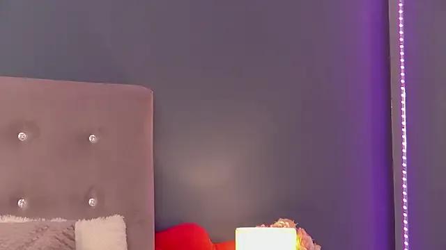 Lana_Lustt on StripChat 