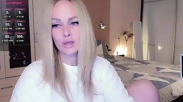 Libby_Nora on StripChat 