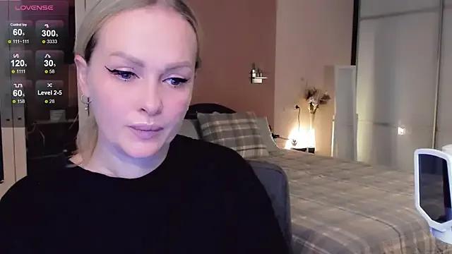 Libby_Nora on StripChat 