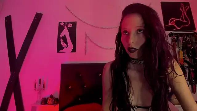 Little_Naughtty on StripChat 