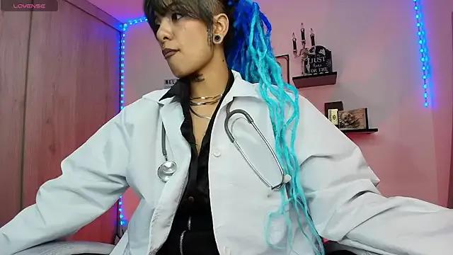 luci_fer_devil — FOOTJOB + SHOW CUM ON MY FEET