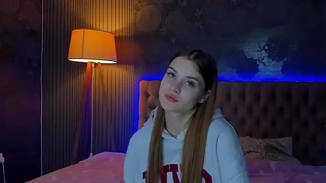 LuisaClover — car wrum wrum