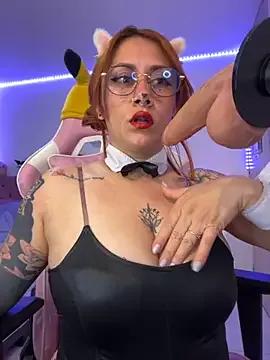 Luna_Paris_ on StripChat