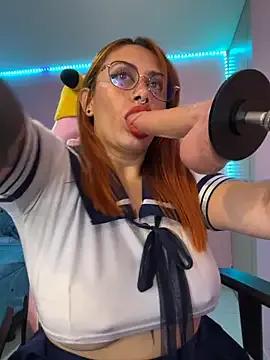 Luna_Paris_ on StripChat