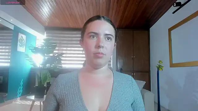 Lyssa_Muller on StripChat