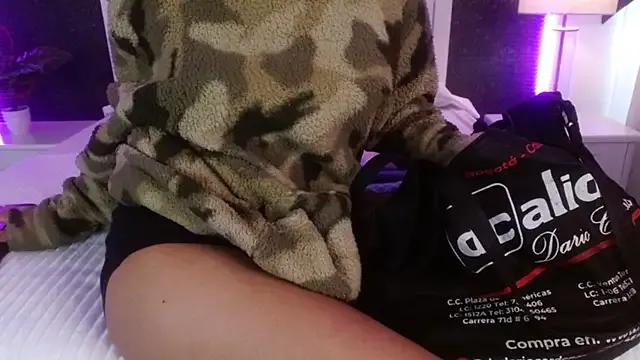 Maia_Reficco on StripChat 