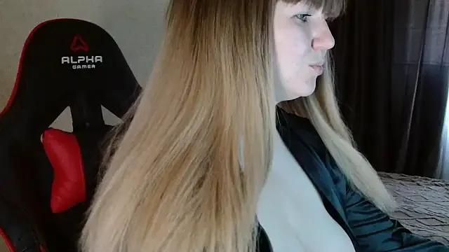 Miaxfox on StripChat