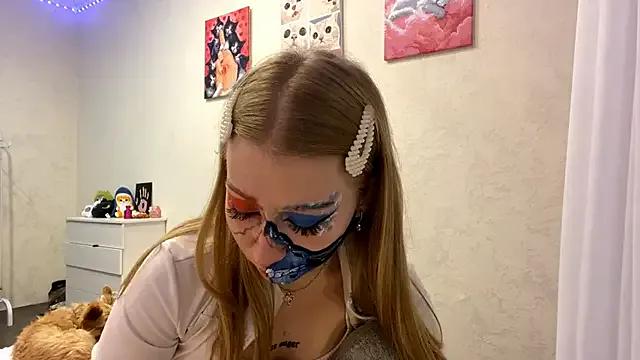 Mimi_Melo on StripChat 