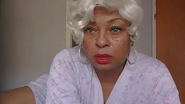 MSweetLindaParks — Freechat on StripChat