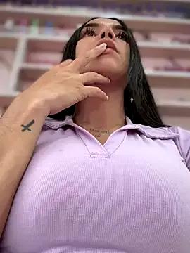 Naatalia on StripChat 