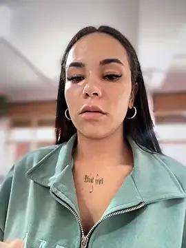 Naatalia on StripChat 