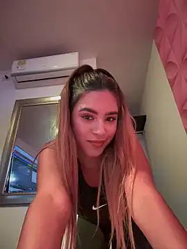 Natalia_vidal — FULL NAKED IN THE POOL + FINGER IN PUSSY