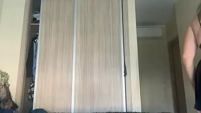 naughtyhollyxxxx on StripChat