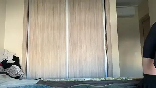 naughtyhollyxxxx on StripChat