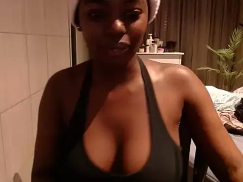 NawtyLisa on StripChat