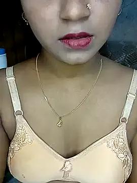Neha533 on StripChat