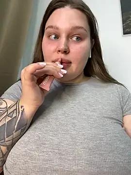 perfect_sweety_girl — Pussy fingering + last tipper 2 vids