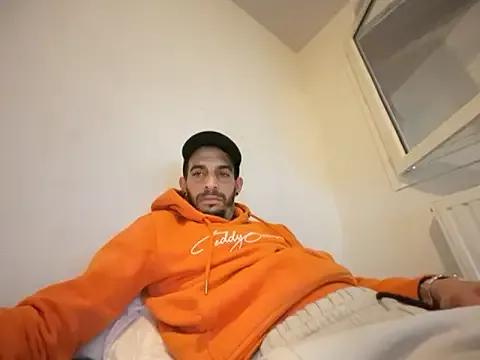 Rebeu313 on StripChat