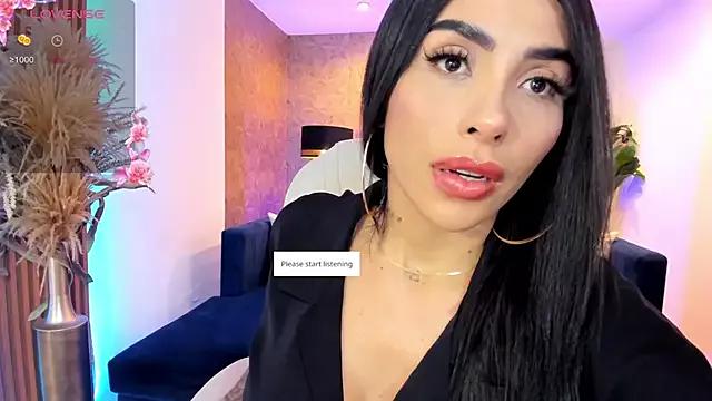 Freechat Sarah_Stone_ on StripChat