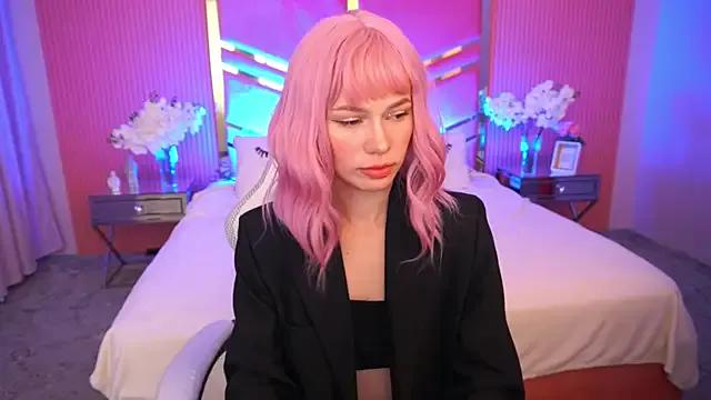 ShyySiren on StripChat 