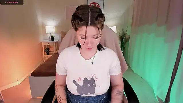 Sofi_Spark — Creamy boobs in bra - so sexy!