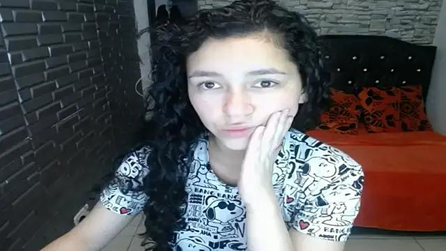 sofia_ginevra — SHOW  PUSSY