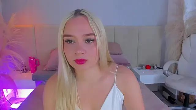 sofia_pamela on StripChat