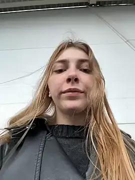 Sunny___Bunny on StripChat 