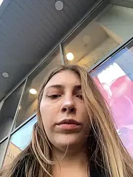 Sunny___Bunny on StripChat 