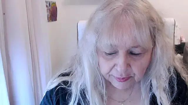 SusiLifeXXX on StripChat 