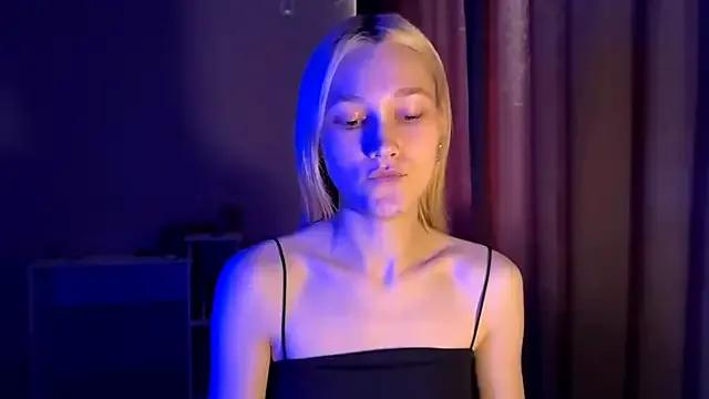 TwinedPeril — Spin around, show my outfit