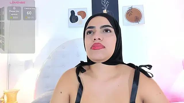 Umarani_ — FINGERS IN PUSSY ZOOM :devil: