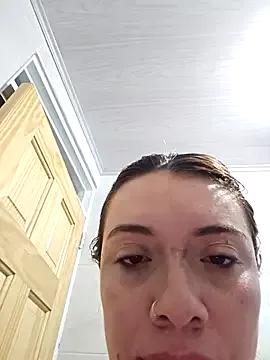 Freechat valery_mora on StripChat