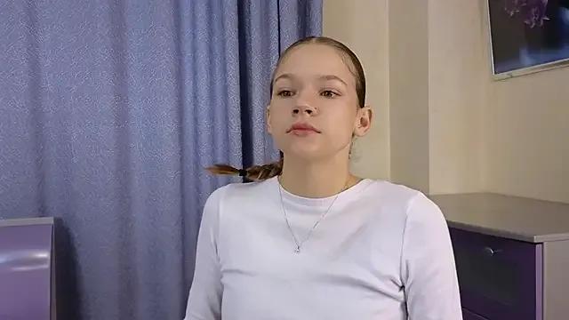VelvetRisque on StripChat