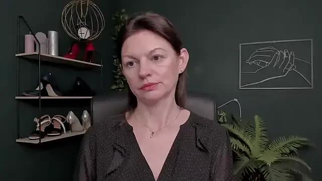 VivianWILD on StripChat 