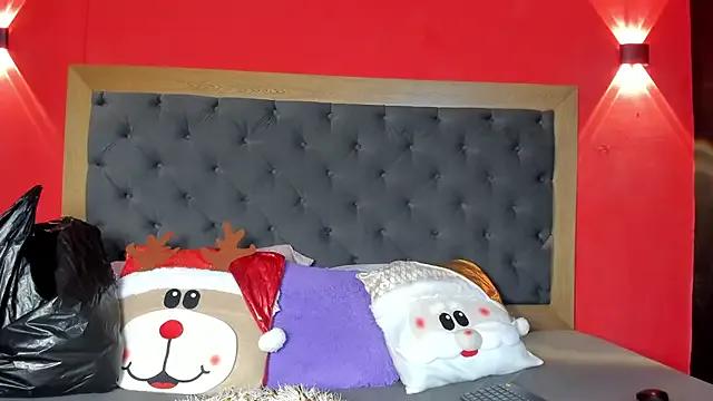 YayaHilton — activate the machine 